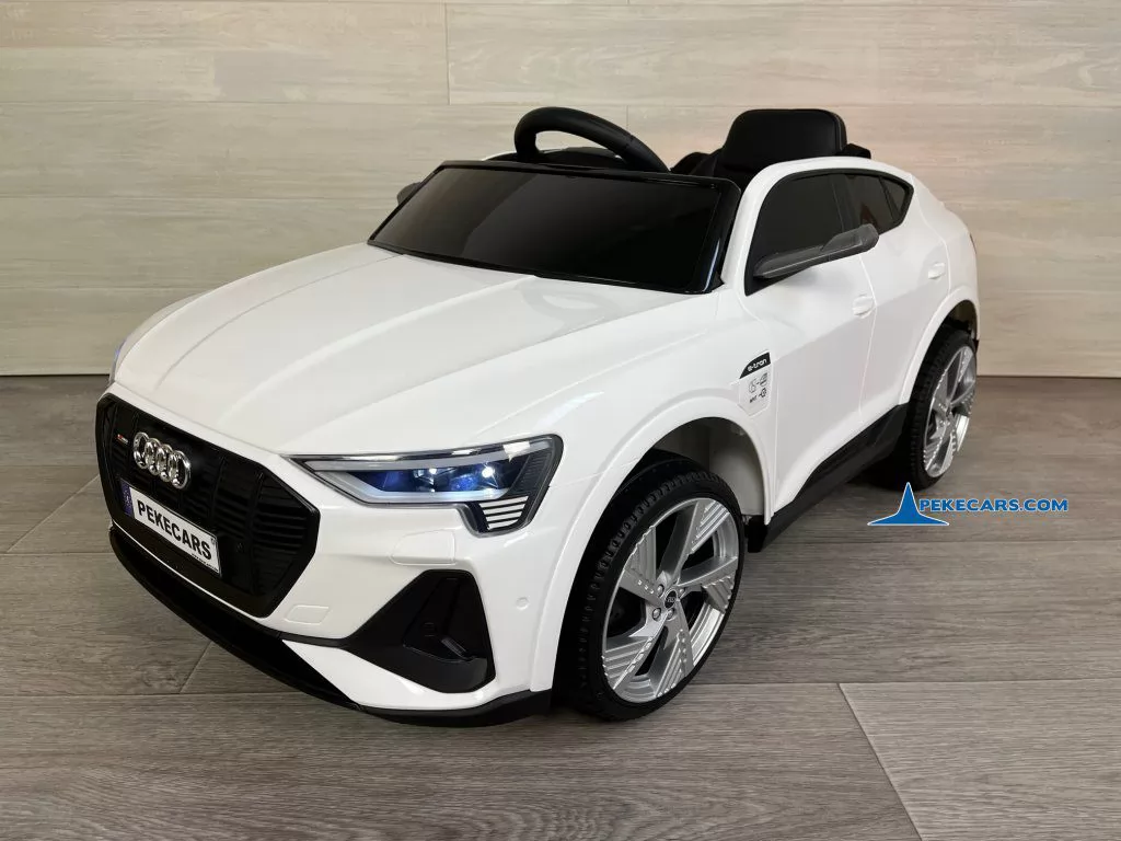 coche para niños electricos Audi E-TRON Quattro Sportback 12V 2.4G Blanco
