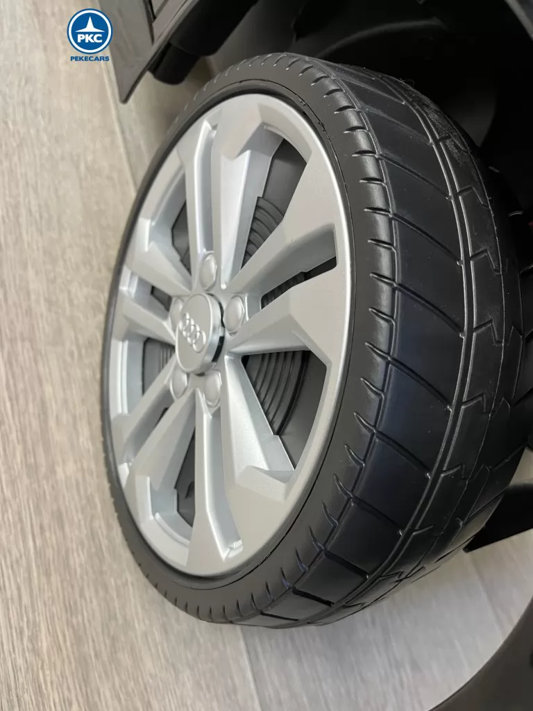 coche bebe electrico AUDI Q8 12V 2.4G Negro Metalizado