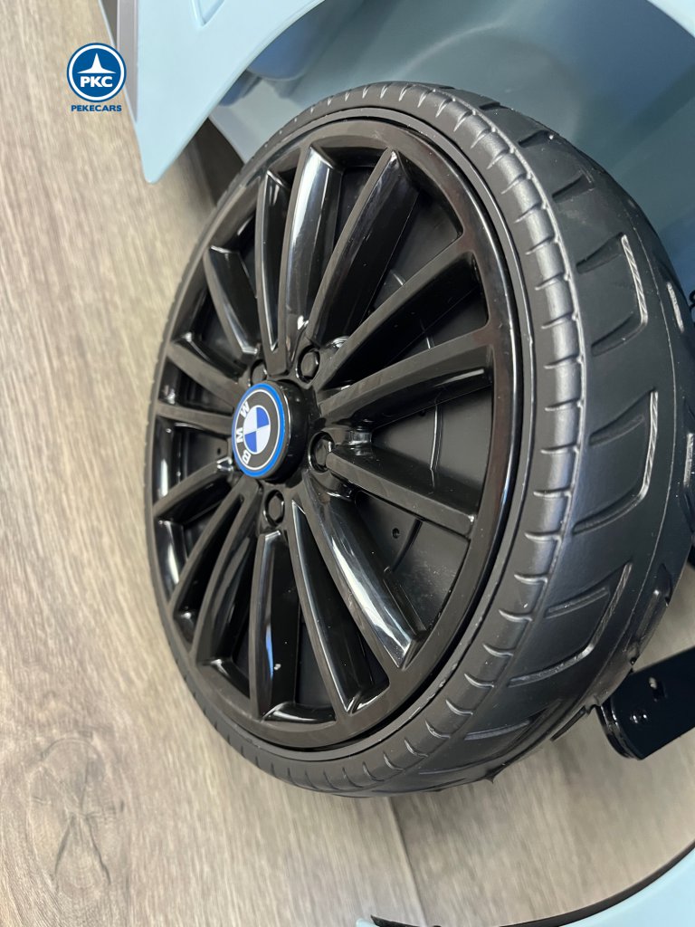 coche niños BMW i8 Coupé 12V Azul Claro
