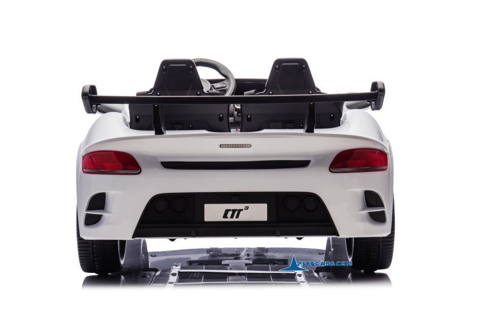 Deportivo RUF CTR3 24V 2.4G Blanco desde atrás