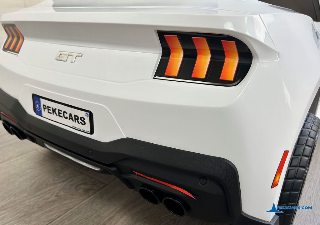 Ford Mustang 12V Blanco