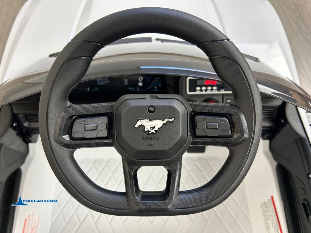 Ford Mustang 12V Blanco