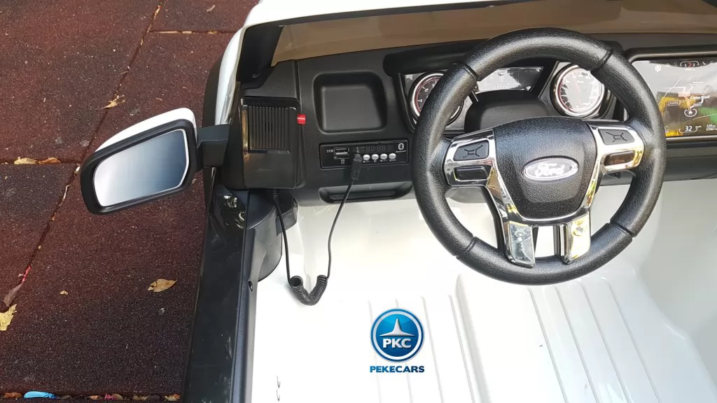 Todoterreno electrico infantil Ford Ranger MP4 Blanco megáfono