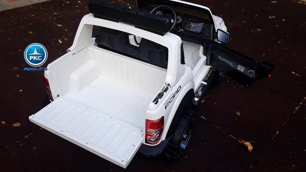 Todoterreno electrico infantil Ford Ranger MP4 Blanco maletero abierto