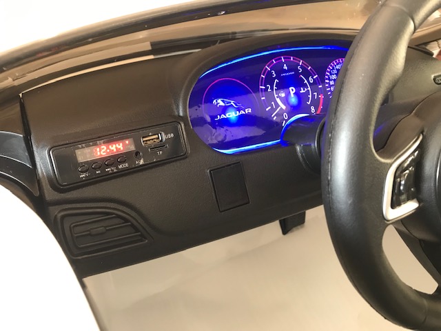 Jaguar F-Pace 12V 2.4G Blanco