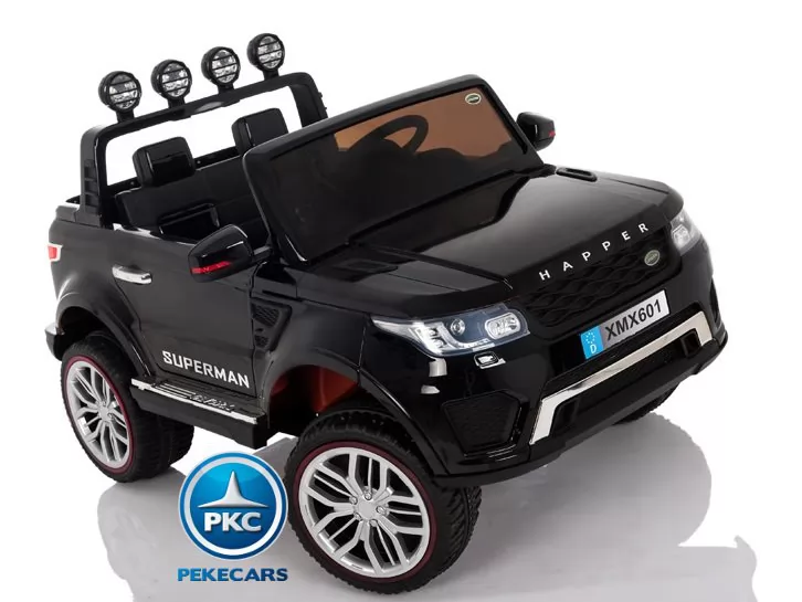 Coche electrico infantil Jeep Happer MP4 Negro en carretera