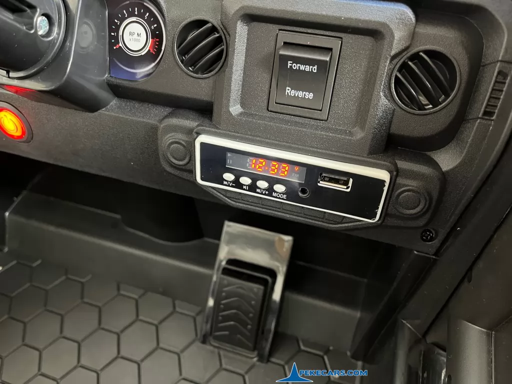 coche bateria bebe Jeep Mountain King 12V 2.4G Negro