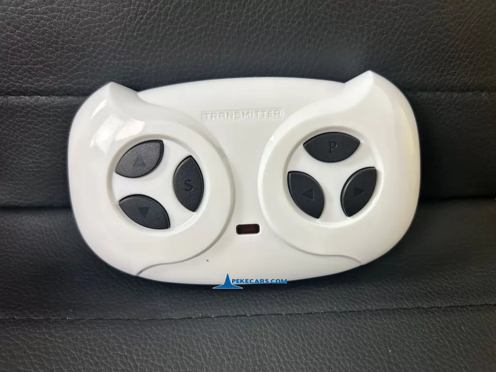 Jeep Wrangler Rubicon Style 12V 2.4G Amarillo