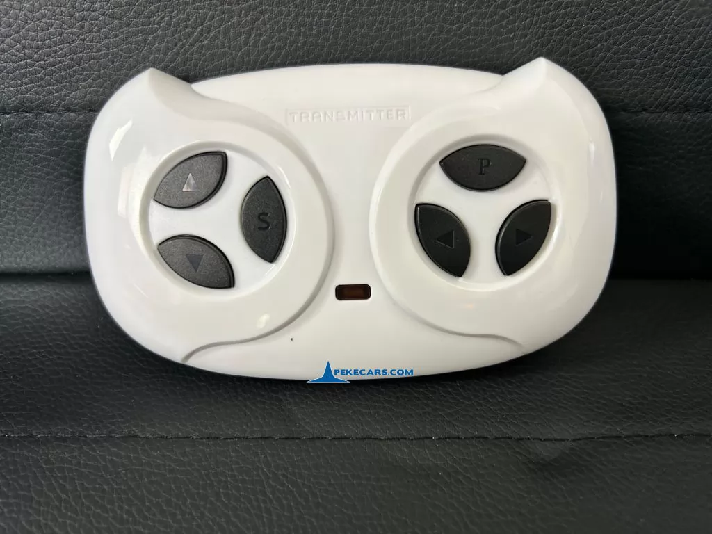 Jeep Wrangler Rubicon Style 12V 2.4G Azul Metalizado