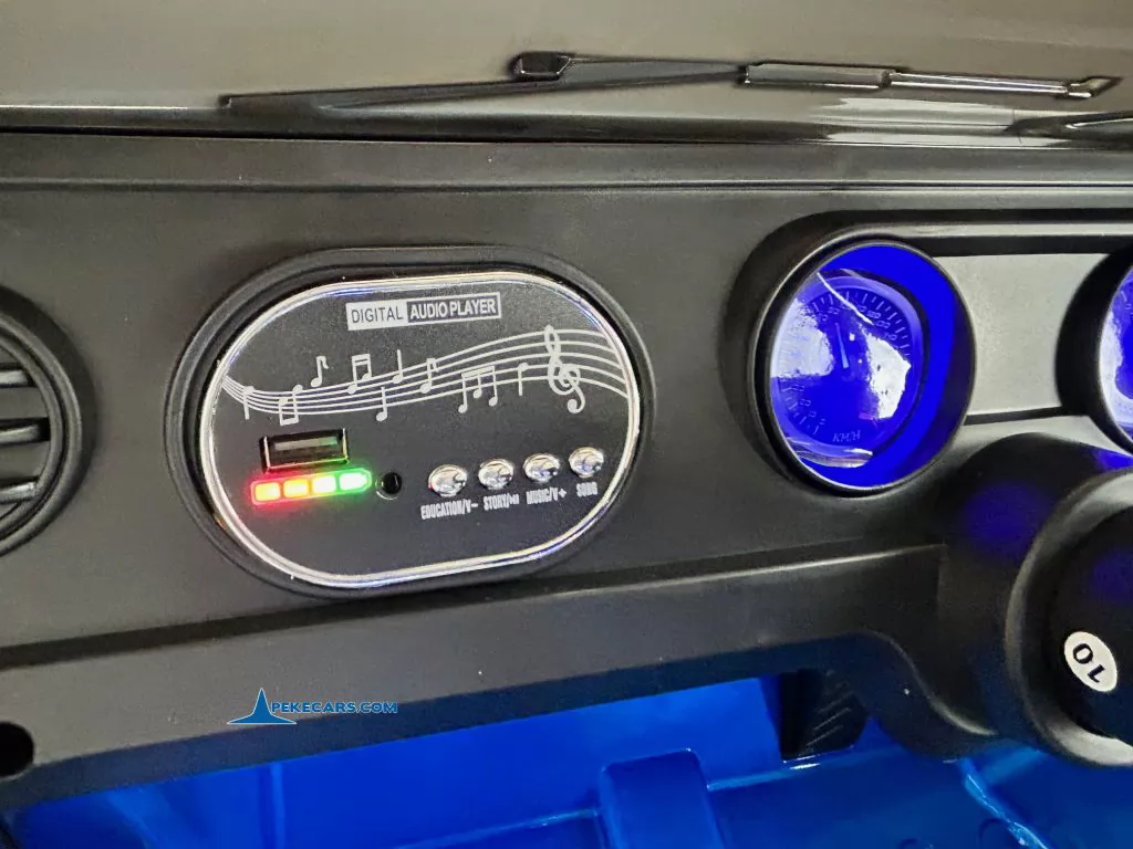 Jeep Wrangler Rubicon Style 12V 2.4G Azul Metalizado