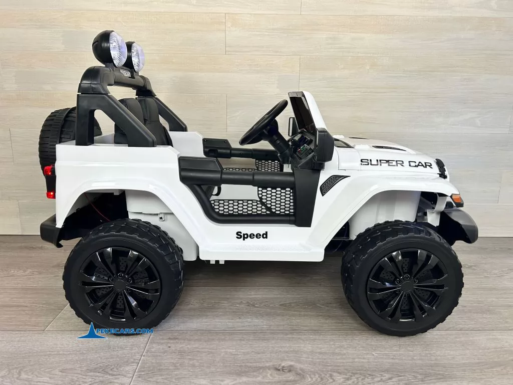 Jeep Wrangler Rubicon Style 12V 2.4G Blanco