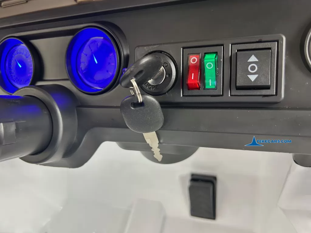 Jeep Wrangler Rubicon Style 12V 2.4G Blanco