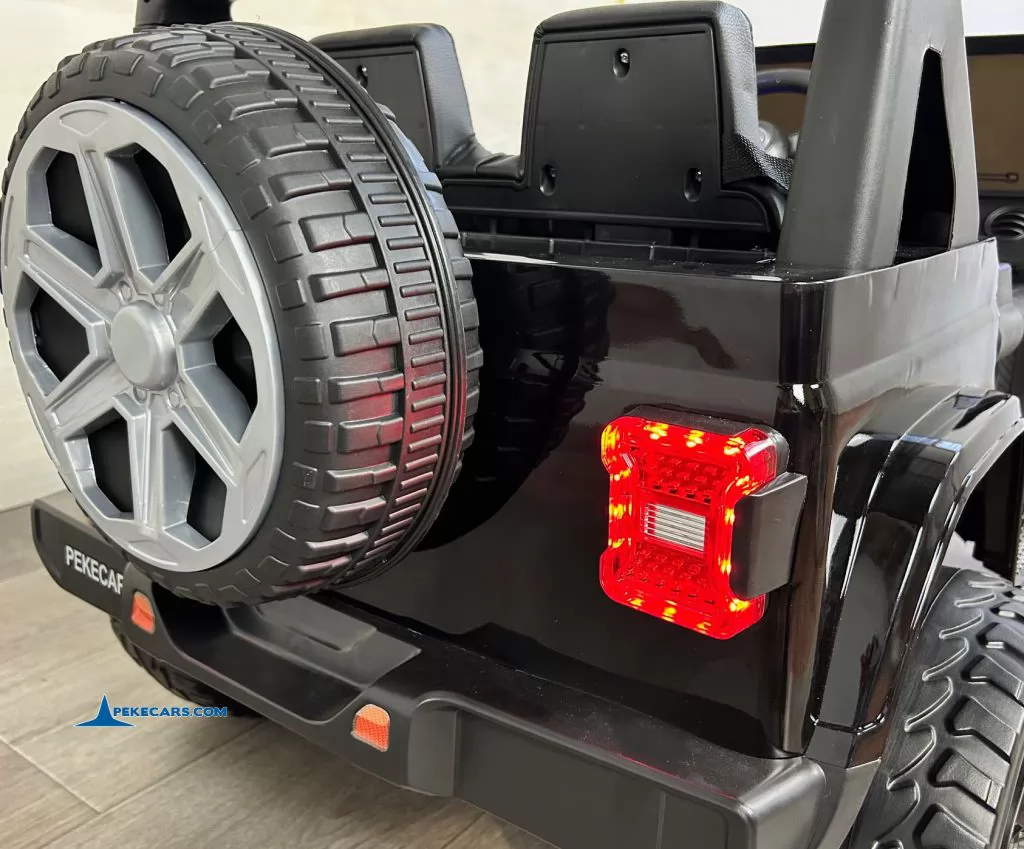 Jeep Wrangler Rubicon Style 12V 2.4G Negro Metalizado