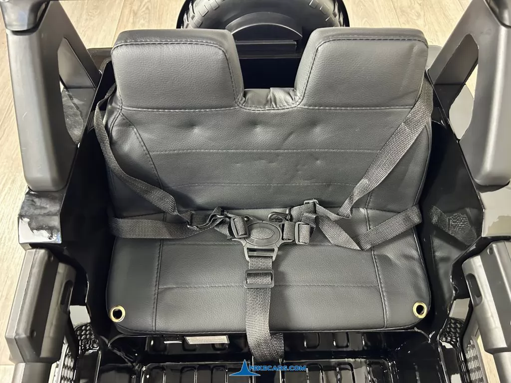 Jeep Wrangler Rubicon Style 12V 2.4G Negro Metalizado