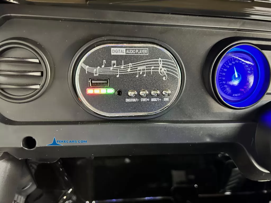 Jeep Wrangler Rubicon Style 12V 2.4G Negro Metalizado