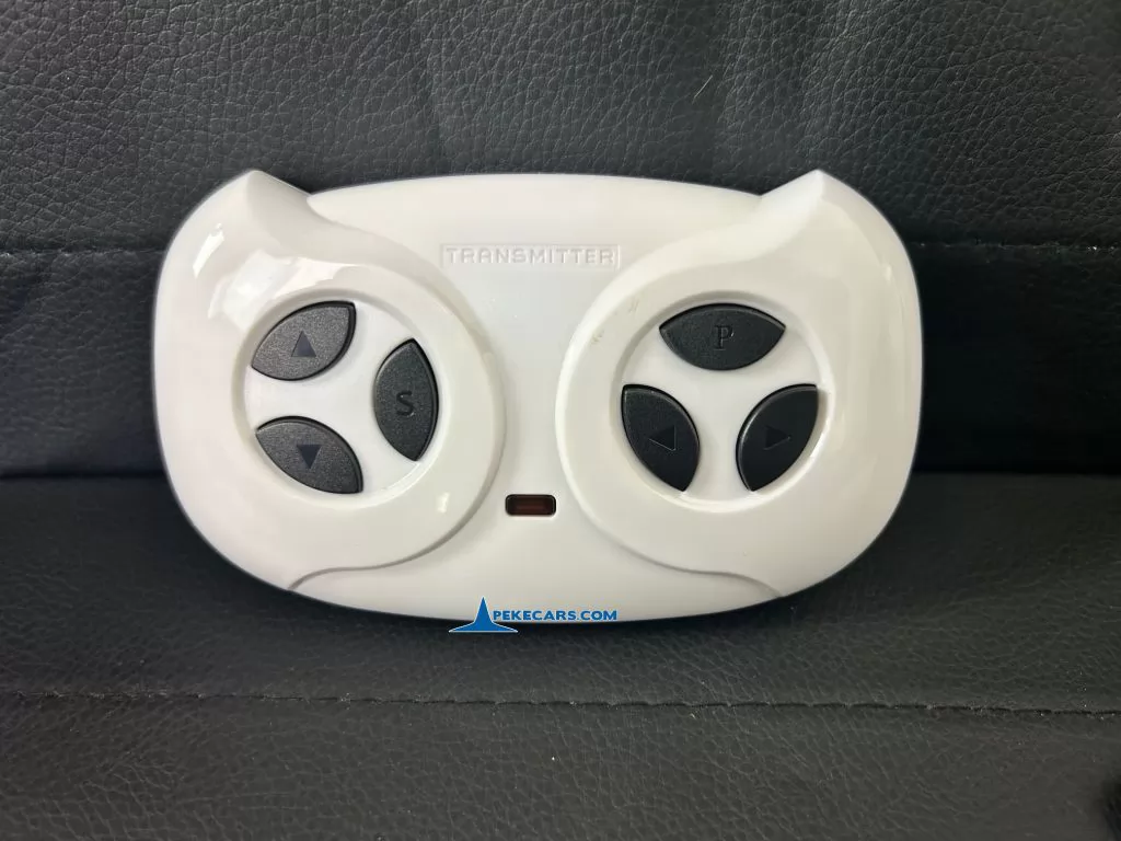 Jeep Wrangler Rubicon Style 12V 2.4G Plata Metalizado mando contorl remoto padres