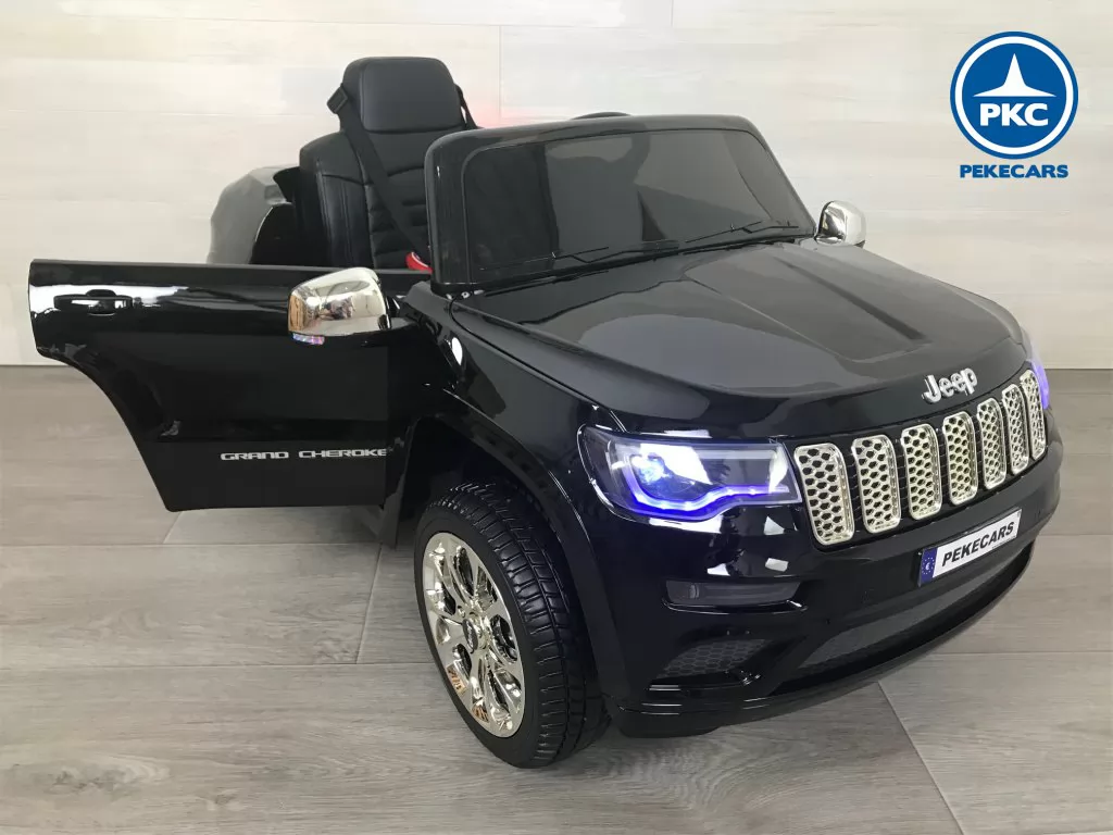 JEEP Grand Cherokee 12V negro vista 3/4