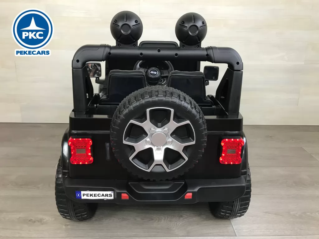 Jeep wrangler Rubicon 12V Negro vista trasera