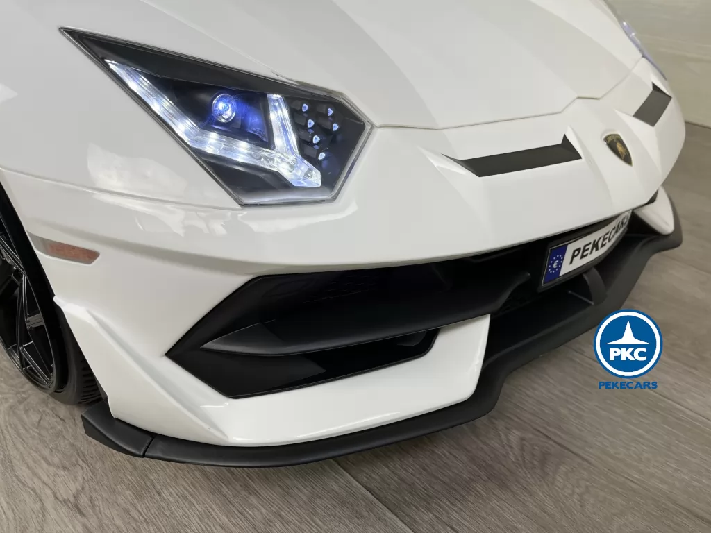 Lamborghini aventador 24v blanco