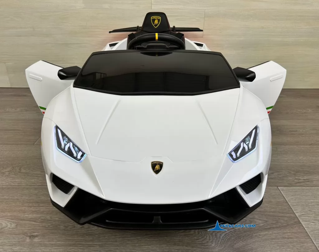 Lamborghini huracan blanco vista frontal puertas abiertas
