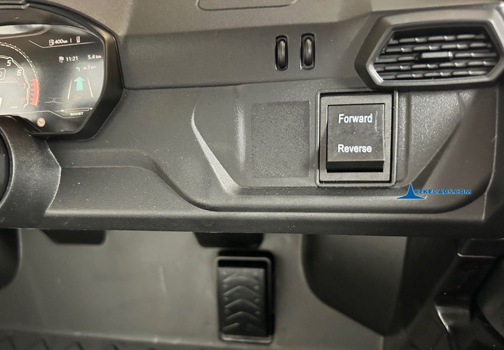 Lamborghini Urus negro