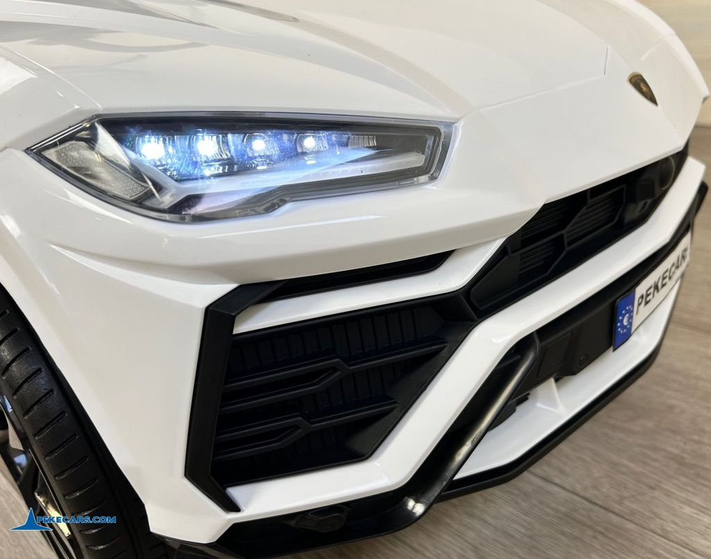 Lamborghini Urus blanco