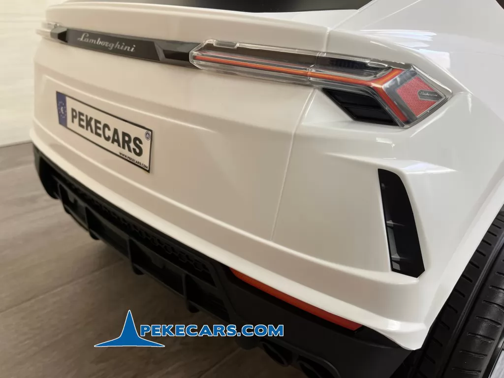 Lamborghini Urus blanco