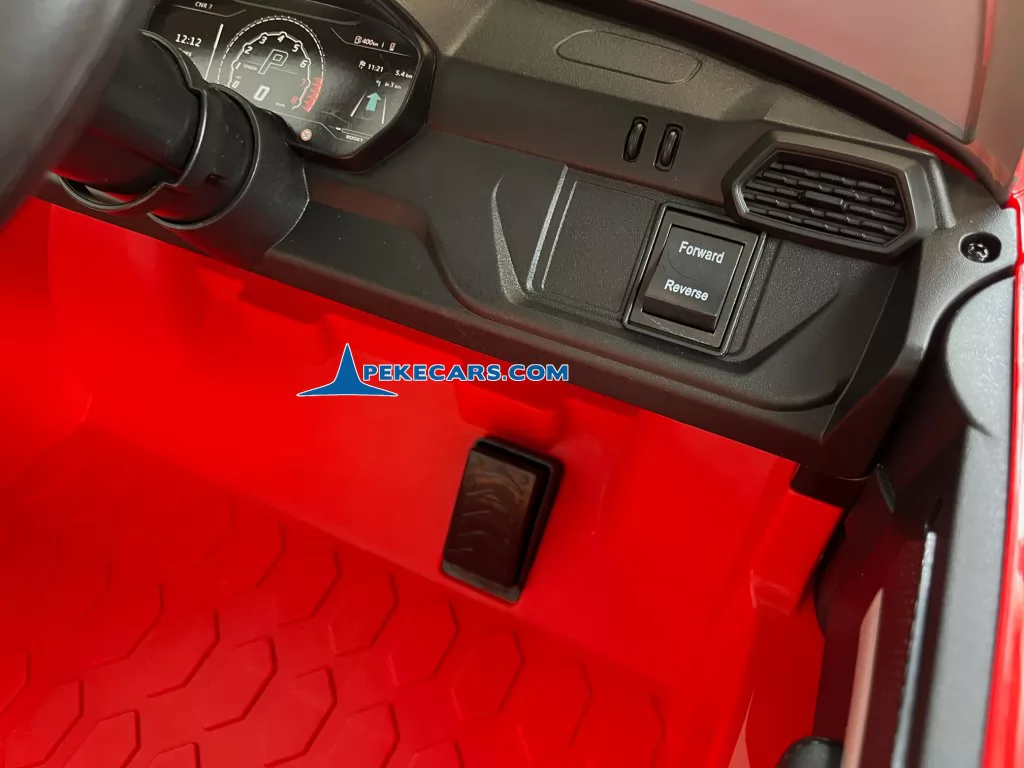 Lamborghini Urus rojo