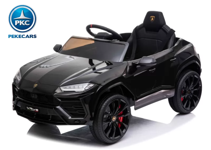 Lamborghini Urus negro vista 3/4 elevada