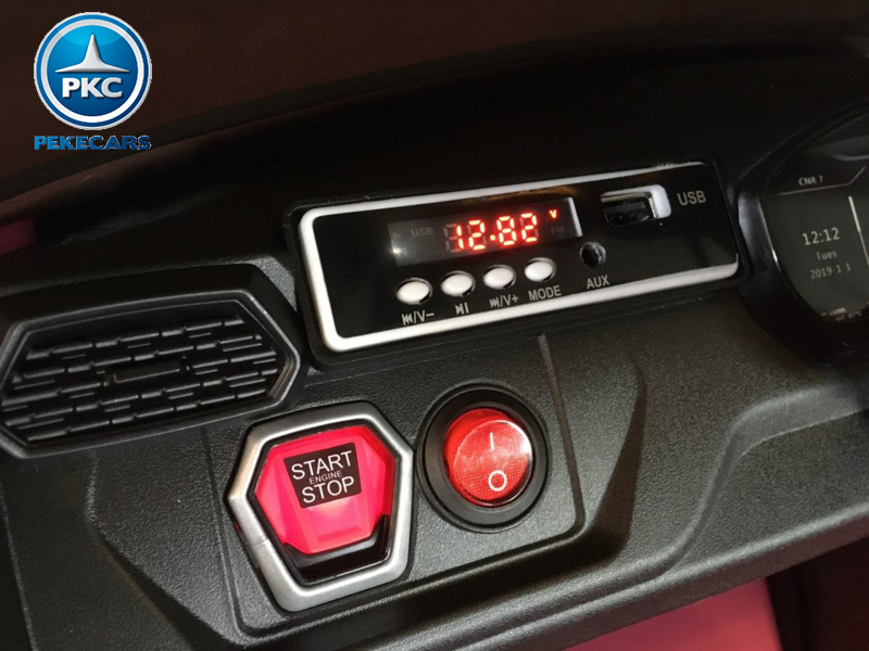 Lamborghini Urus rosa vista display
