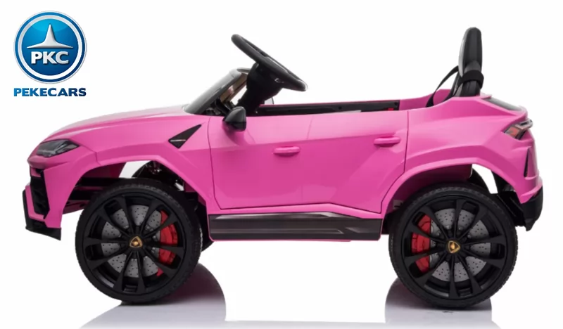 Lamborghini Urus rosa vista lateral