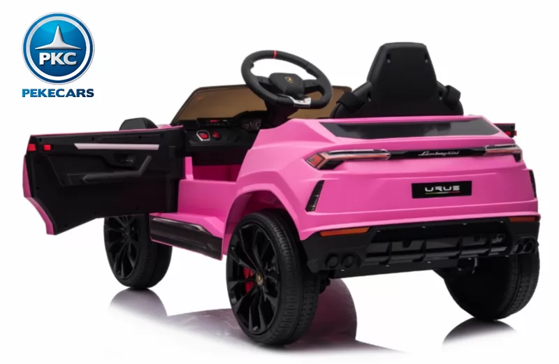 Lamborghini Urus rosa vista 3/4 trasera puertas abiertas
