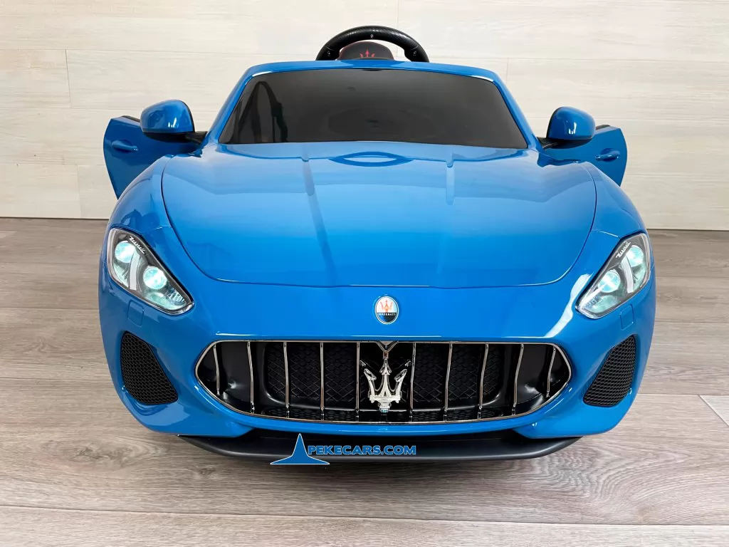 coches electricos para niños maserati gc sport azul metalizado frontal puertas abiertas