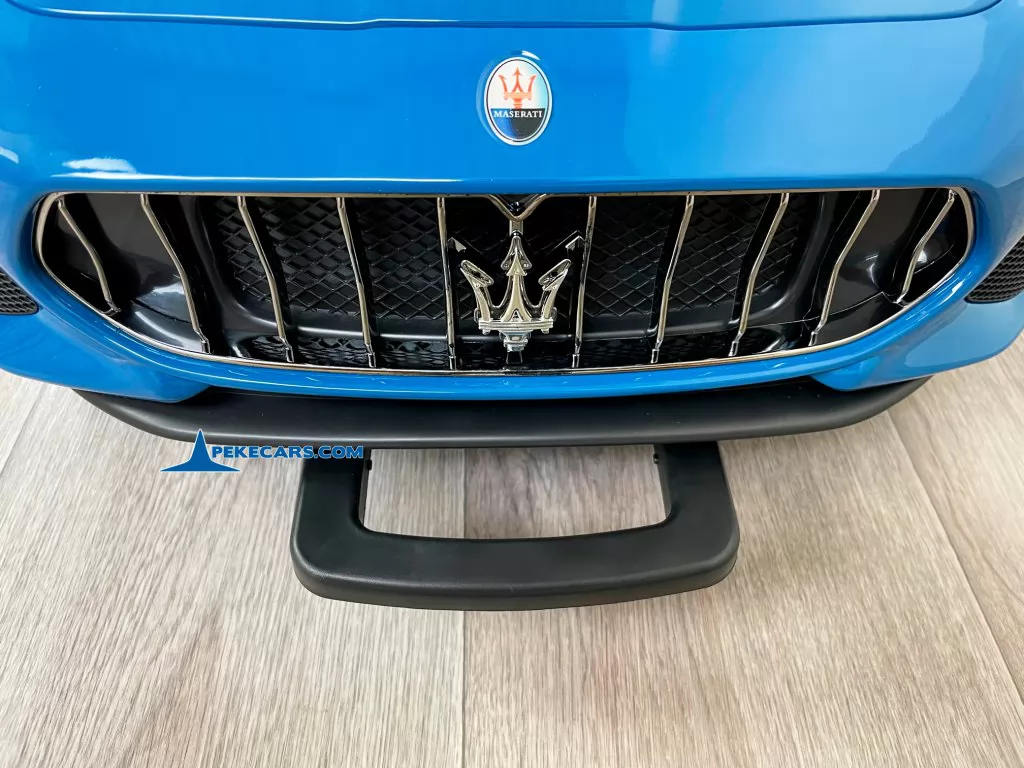 maserati gc sport azul metalizado coche electrico niños detalle delante