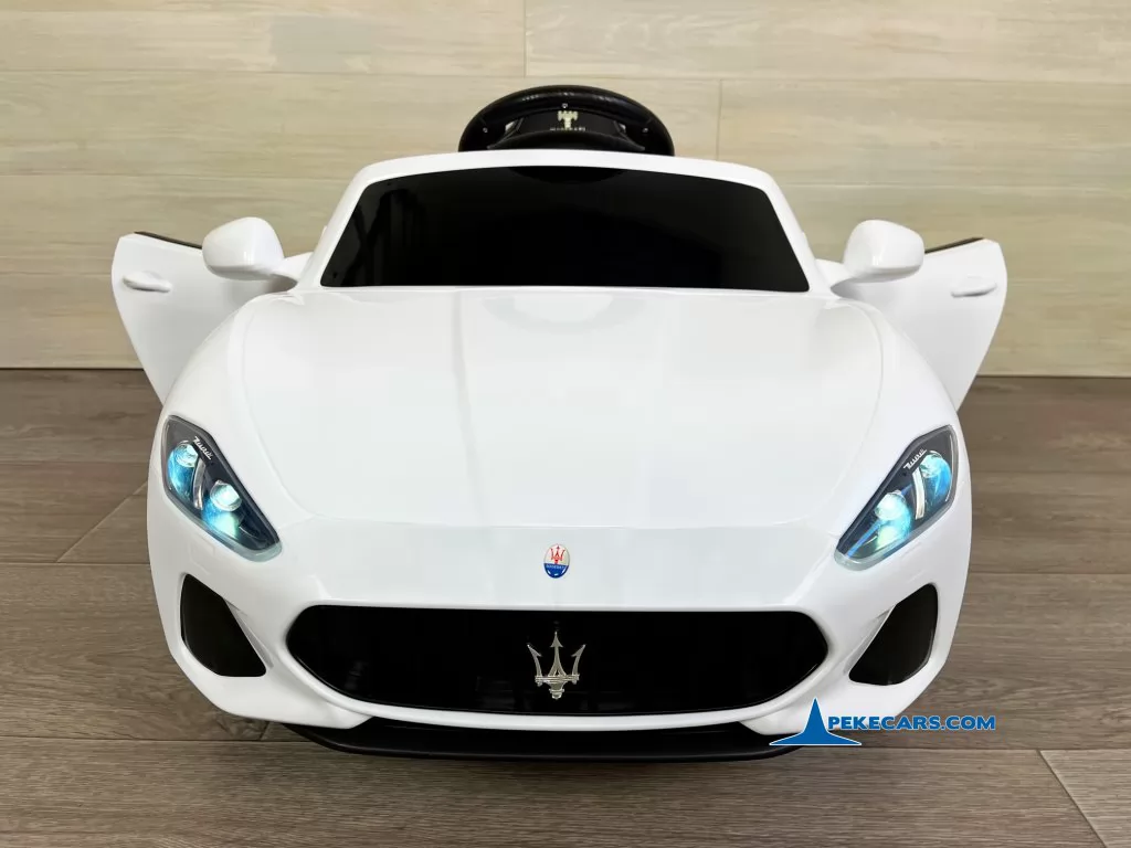 coches electricos para niños maserati gc sport little blanco puertas abiertas