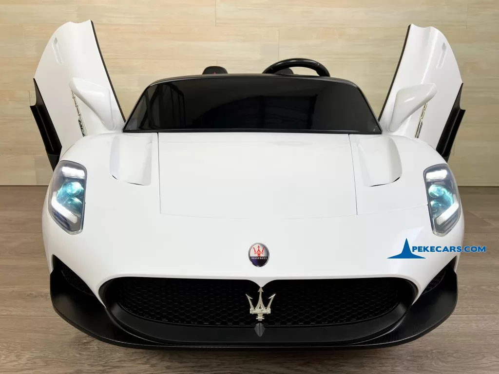 coches electricos para niños maserati mc20 2 plazas blanco puertas abiertas