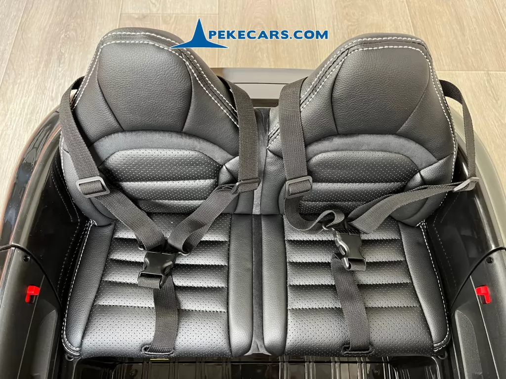 Coche electrico para niños Mercedes GT 12V Negro asientos