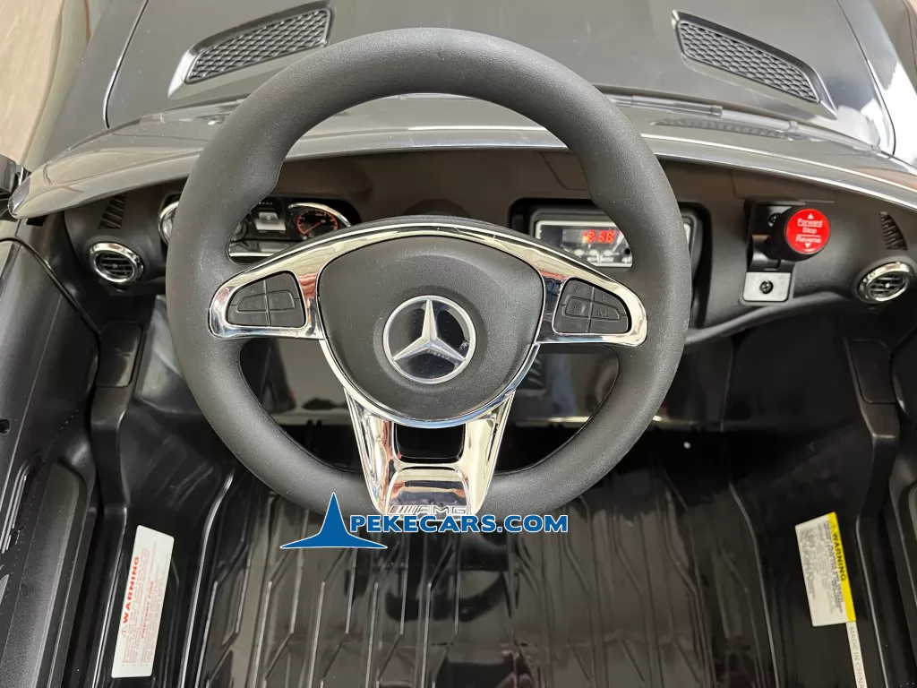 Coche electrico para niños Mercedes GT 12V Negro volante