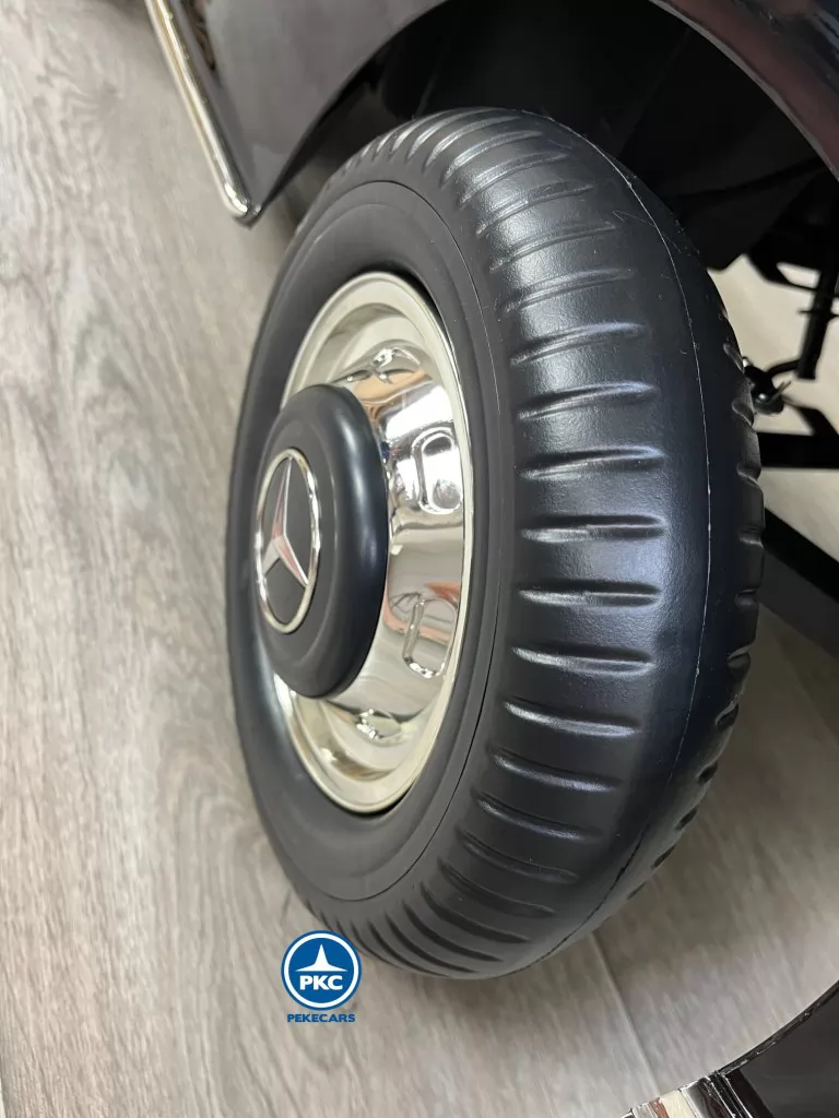 Coche electrico para niños Mercedes Benz 300S Negro rueda