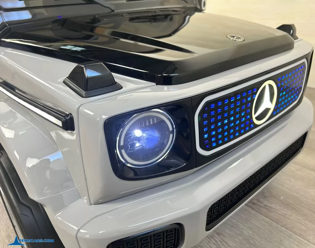Mercedes benz EQG Gris metalizado coche electricos para niños luces frontales