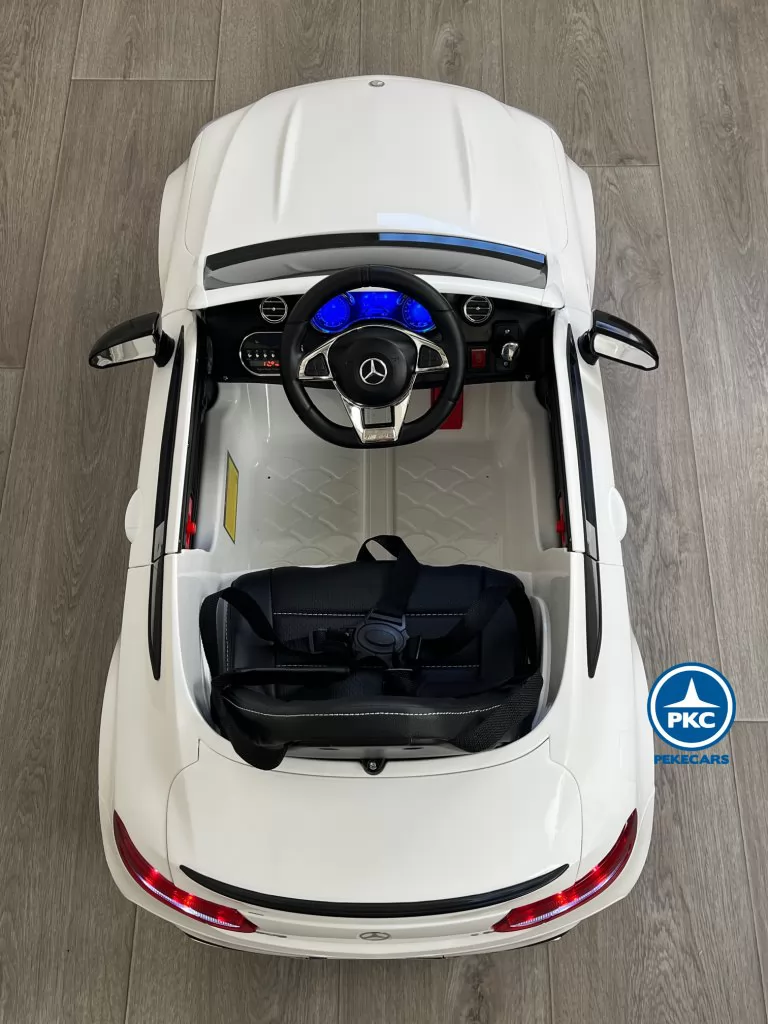 Coche electrico para niños Mercedes C63 Blanco desde arriba