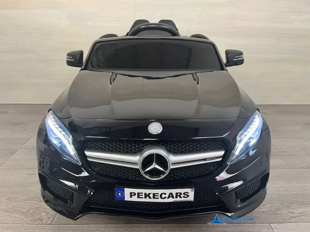 Coche eléctrico para niños mercedes GLA45 Negro Metalizado