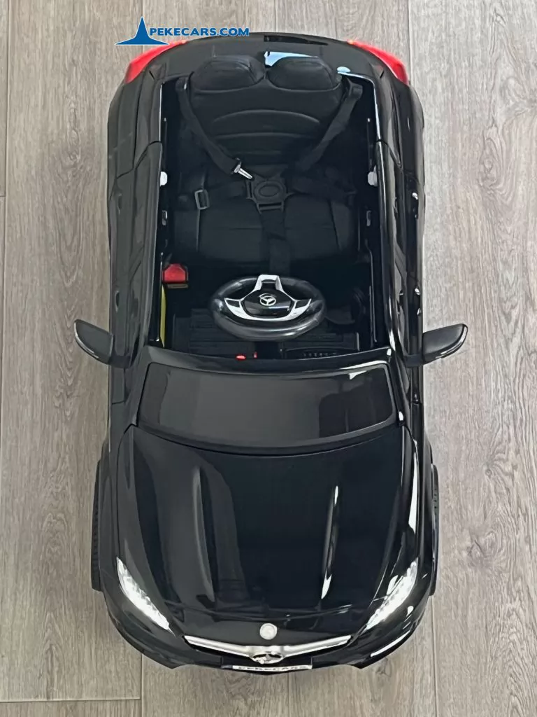 Coche eléctrico para niños mercedes GLA45 Negro Metalizado