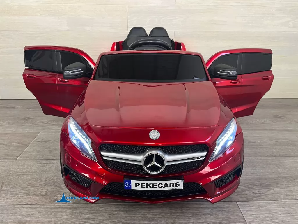 Coche eléctrico para niños mercedes AMG GLA45 Rojo Metalizado puertas biertas
