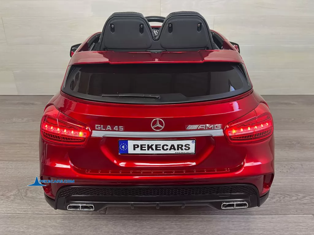 Coche eléctrico para niños mercedes AMG GLA45 Rojo Metalizado parte trasera