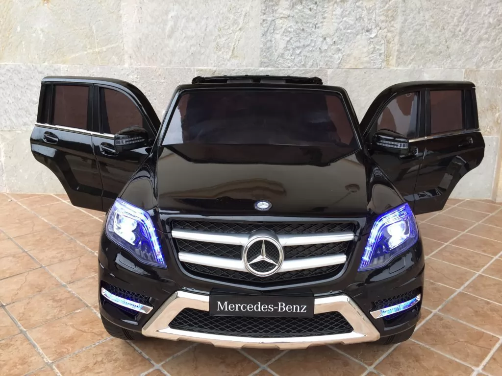 Coche electrico infantil Mercedes GLK-350 Negro Metalizado vista frontal