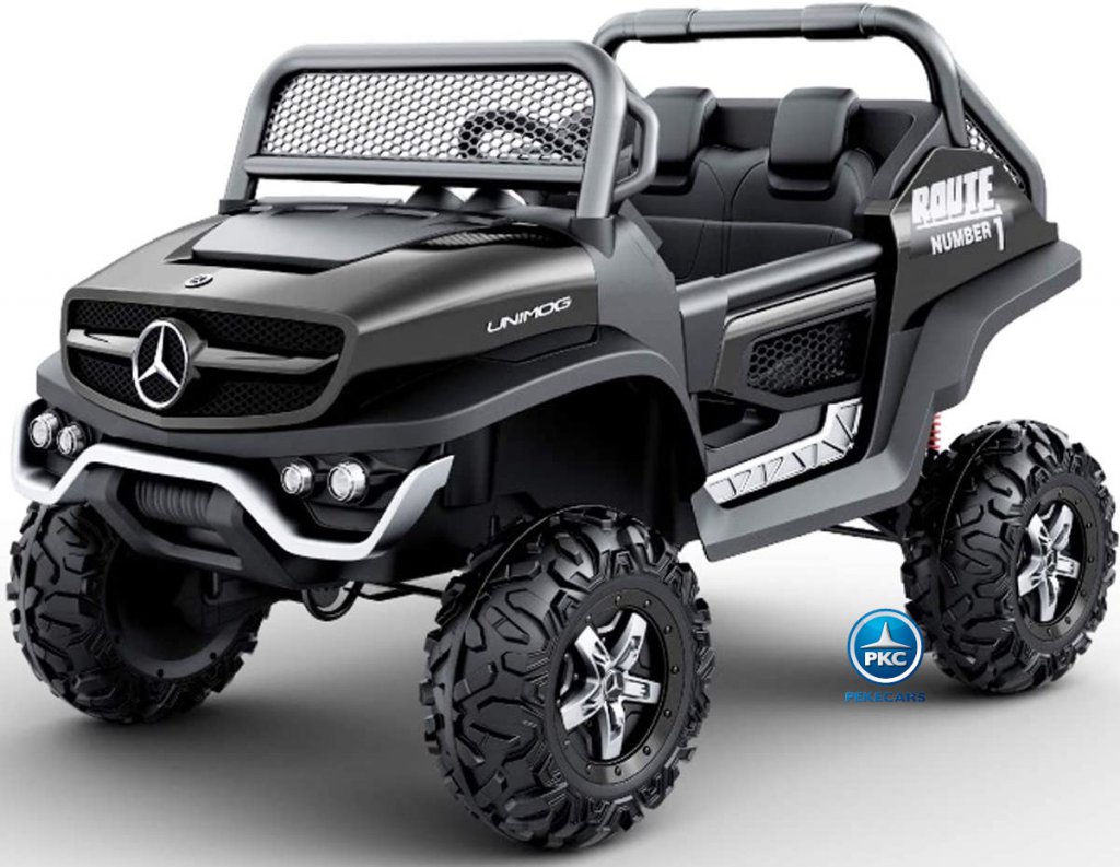 Todoterreno Mercedes Unimog negro Metalizado
