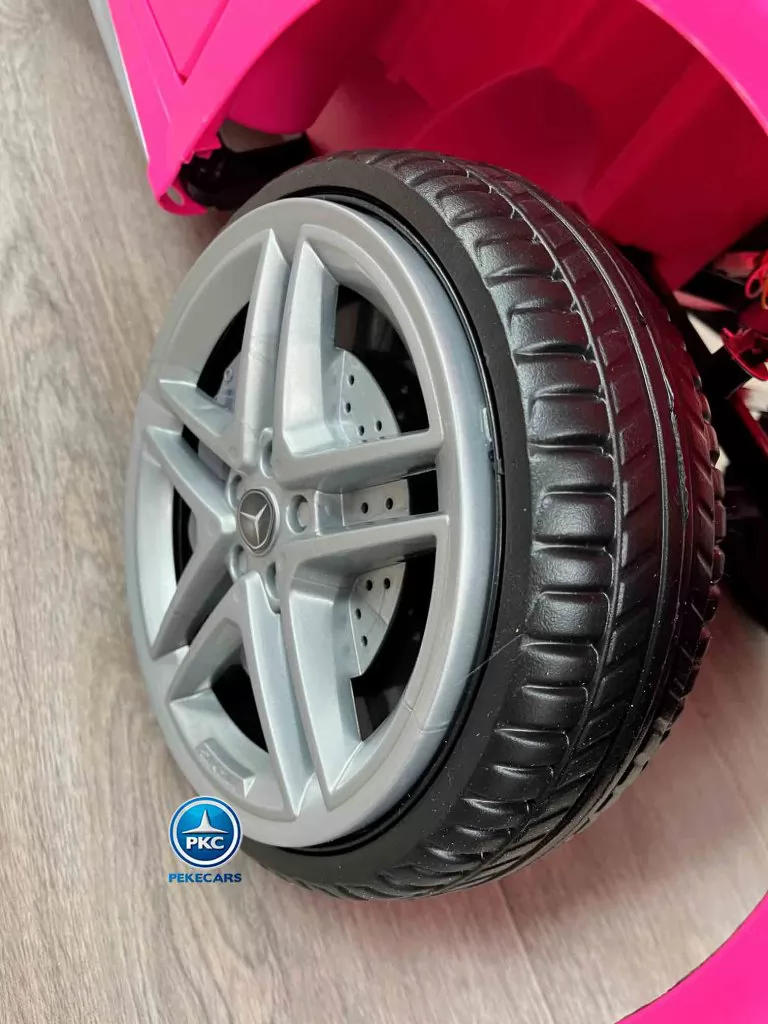 Coche electrico para niños mercedes a45 Rosa vista rueda delantera