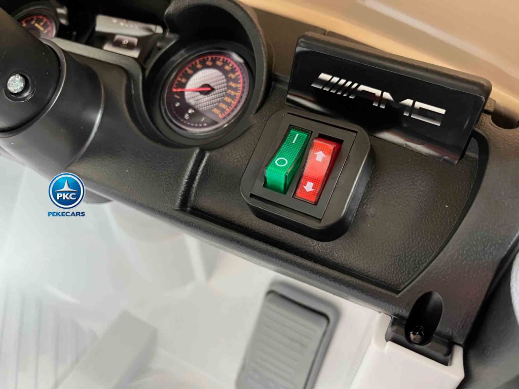 Coche electrico para niños Mercedes GTR 12V Blanco vista panel de control