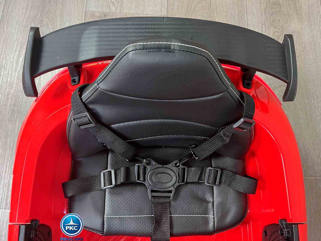 Coche electrico para niños Mercedes GTR 12V rojo vista asiento
